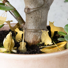 Load image into Gallery viewer, Tiny Camping for your plants