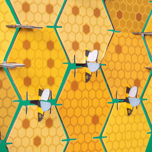 Build a Beehive Dominoes Game