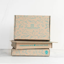 Load image into Gallery viewer, Blue Jay Flying Bird Mobile