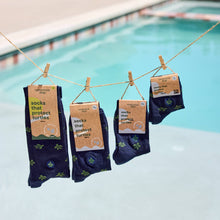Load image into Gallery viewer, Kids Socks that Protect Turtles