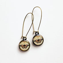 Load image into Gallery viewer, Monarch Butterfly Bronze Earring