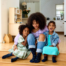 Load image into Gallery viewer, Kids Socks that Protect Turtles
