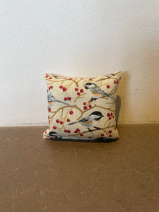 Mini Balsam Pillow Chickadee/Berries